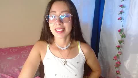 Gia  online show from February 25, 6:33 pm