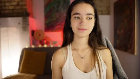 Gia Paige18 online show from December 16, 8:09 am