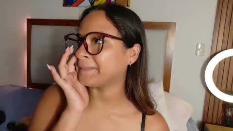 Gianella  online show from March 19, 5:17 pm