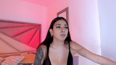 Gia  online show from October 26, 6:58 pm