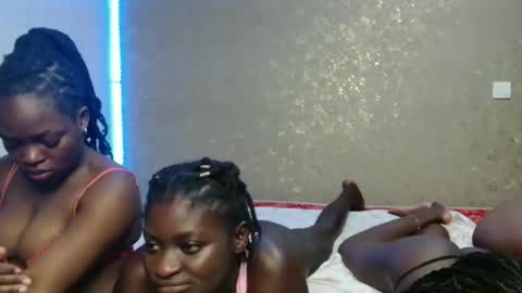 Gianna online show from November 26, 1:17 am