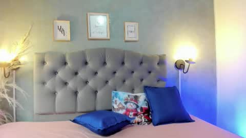 giannaslimjb online show from November 23, 9:16 pm