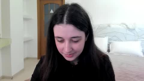 Kate online show from May 31, 10:10 am