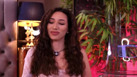 Gina online show from May 30, 8:27 pm