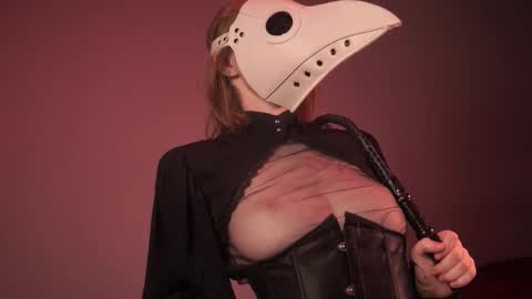        im expecting 350 thumbs up on my altar   online show from October 30, 10:44 pm