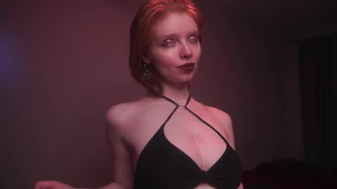        im expecting 350 thumbs up on my altar   online show from September 25, 10:29 pm