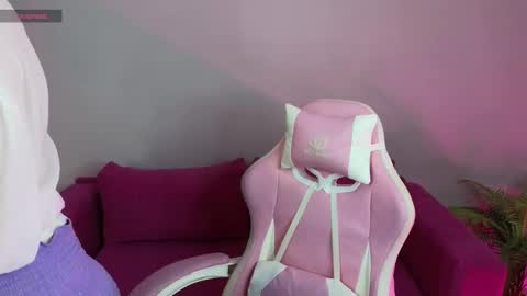 Ginger online show from March 9, 12:47 am