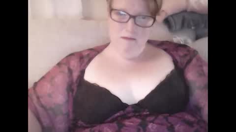 gingerbabe2500 online show from November 28, 1:41 am
