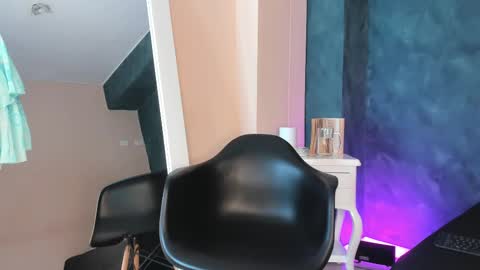 Ginger online show from September 24, 3:33 pm