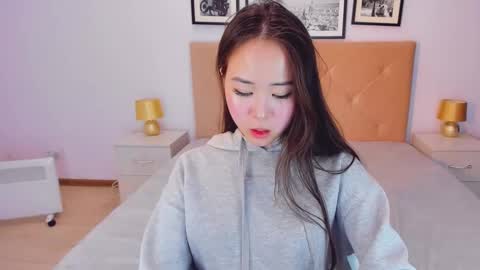 Ginny online show from January 26, 1:04 pm