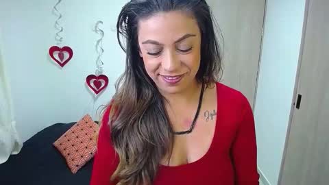 Giorgia online show from March 1, 12:21 am