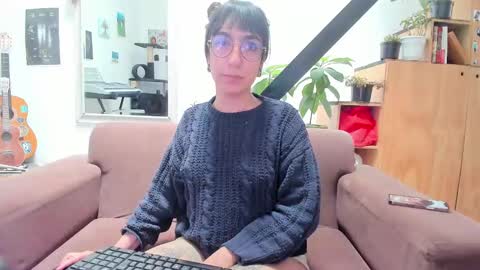 girasol1921 online show from February 17, 6:17 pm