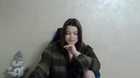 girl_leya online show from December 26, 11:13 pm