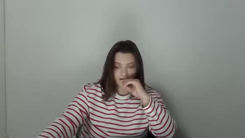 girl_leya online show from October 4, 7:51 pm