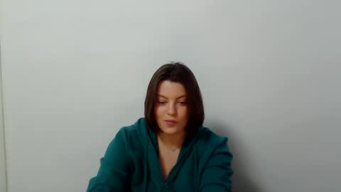 girl_leya online show from November 17, 8:09 pm