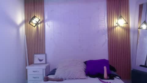 giselslut online show from June 14, 3:08 am