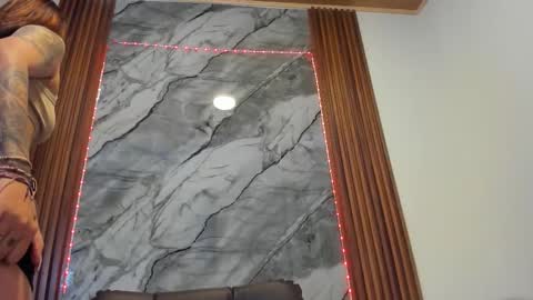 Snapshot of gisselle21 chatting on October 20, 12:08 pm gissell online show from October 20, 12:08 pm