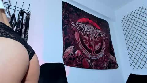 NYX online show from June 5, 12:37 am