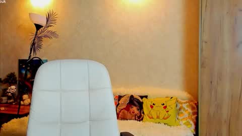 Gloria Wood online show from October 23, 6:58 pm