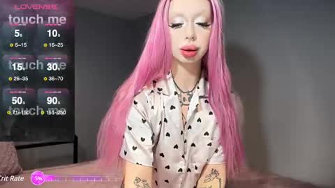 Snapshot of gloryaaaa chatting on December 28, 7:33 am I want to make you happy and lovense online show from December 28, 7:33 am