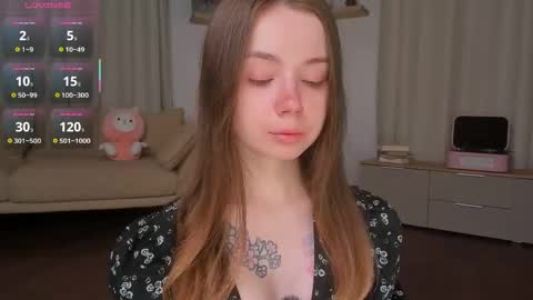 Ann Eliz and Gigi online show from May 13, 7:52 pm