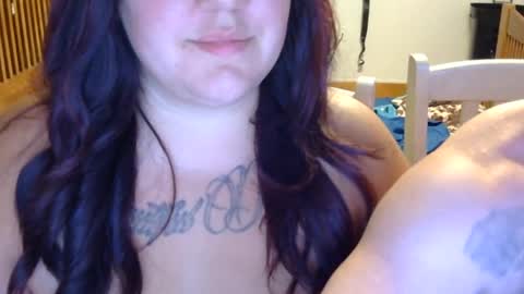 GMILFMOMMY online show from August 7, 4:41 am
