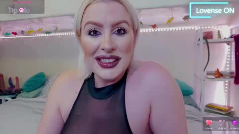 Goddess Alimony online show from May 6, 9:52 pm