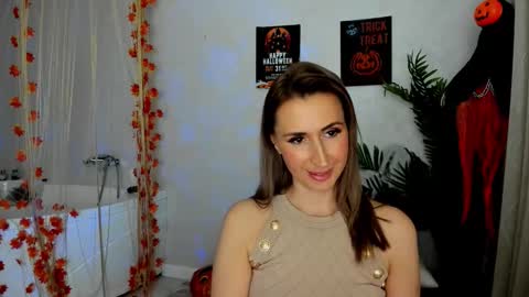 Olivia online show from November 5, 11:26 am