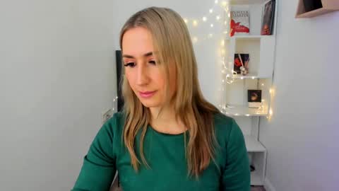 Olivia online show from February 10, 3:24 am