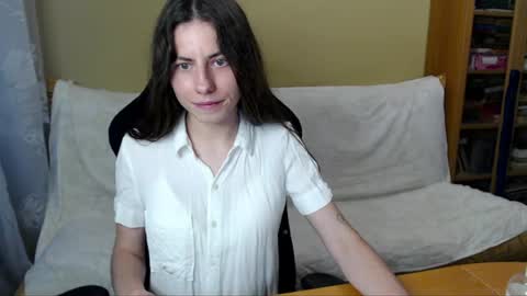 Elizabeth Effie online show from July 4, 5:09 pm