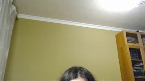 Elizabeth Effie online show from July 19, 7:05 pm