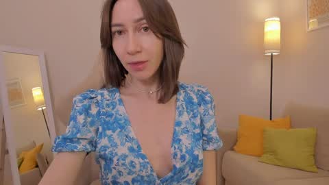 Good GlamorGirl online show from April 6, 4:12 am