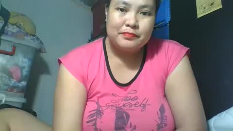 gorgeousselenaxx online show from October 19, 7:21 am