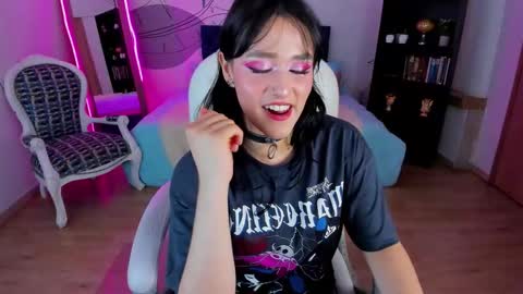 Alice online show from January 13, 7:40 pm