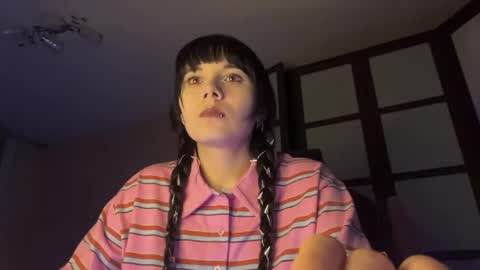gothickq online show from May 25, 6:40 pm