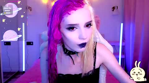 gothiclali online show from June 8, 9:58 pm