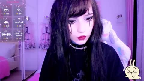 Snapshot of gothiclali chatting on October 26, 1:34 am gothiclali online show from October 26, 1:34 am