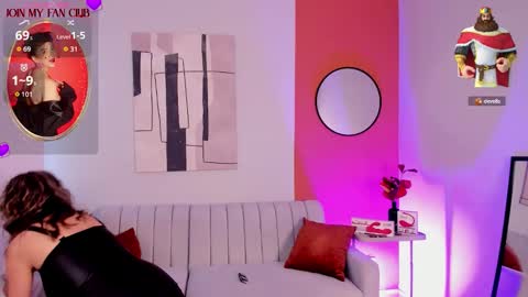 Zuly online show from October 13, 7:38 pm