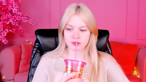 Grace Glamour online show from February 4, 5:31 am