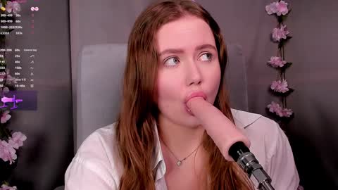 Hi call me Leia make me scream from 111155222333666999  online show from January 13, 6:16 am