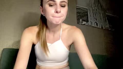 gracetorrezz online show from October 30, 9:27 pm