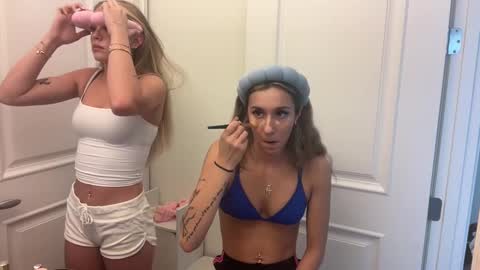 graceyrose online show from October 3, 10:04 pm