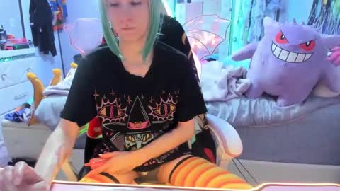 GreenEyedLovexo online show from October 8, 2:16 am