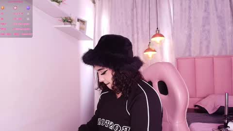   online show from January 31, 7:08 pm