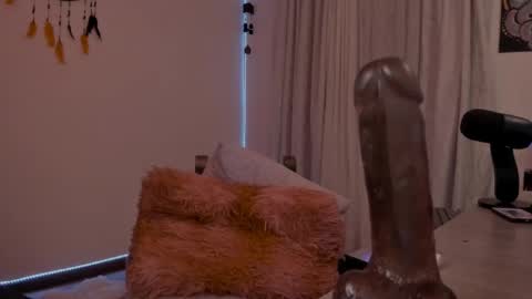 Medussa online show from November 2, 4:16 am