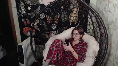 Lina online show from November 9, 5:31 pm