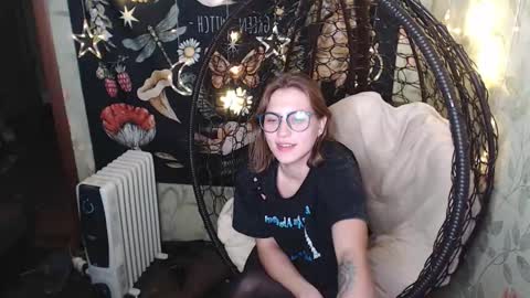 Lina online show from November 6, 5:19 pm