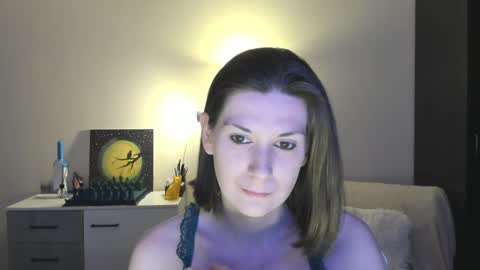 Snapshot of gretamiln chatting on December 28, 10:13 pm Greta online show from December 28, 10:13 pm