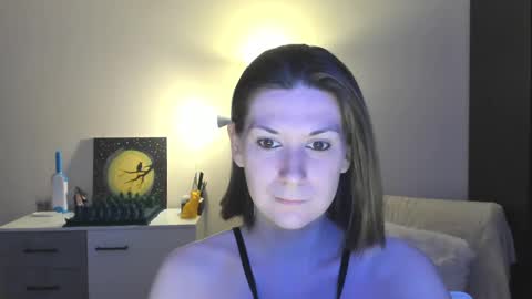 Snapshot of gretamiln chatting on December 8, 8:58 pm Greta online show from December 8, 8:58 pm