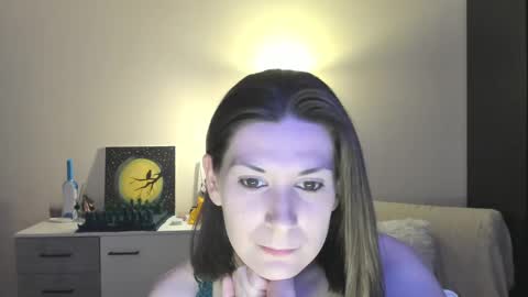 Snapshot of gretamiln chatting on January 17, 12:31 am Greta online show from January 17, 12:31 am